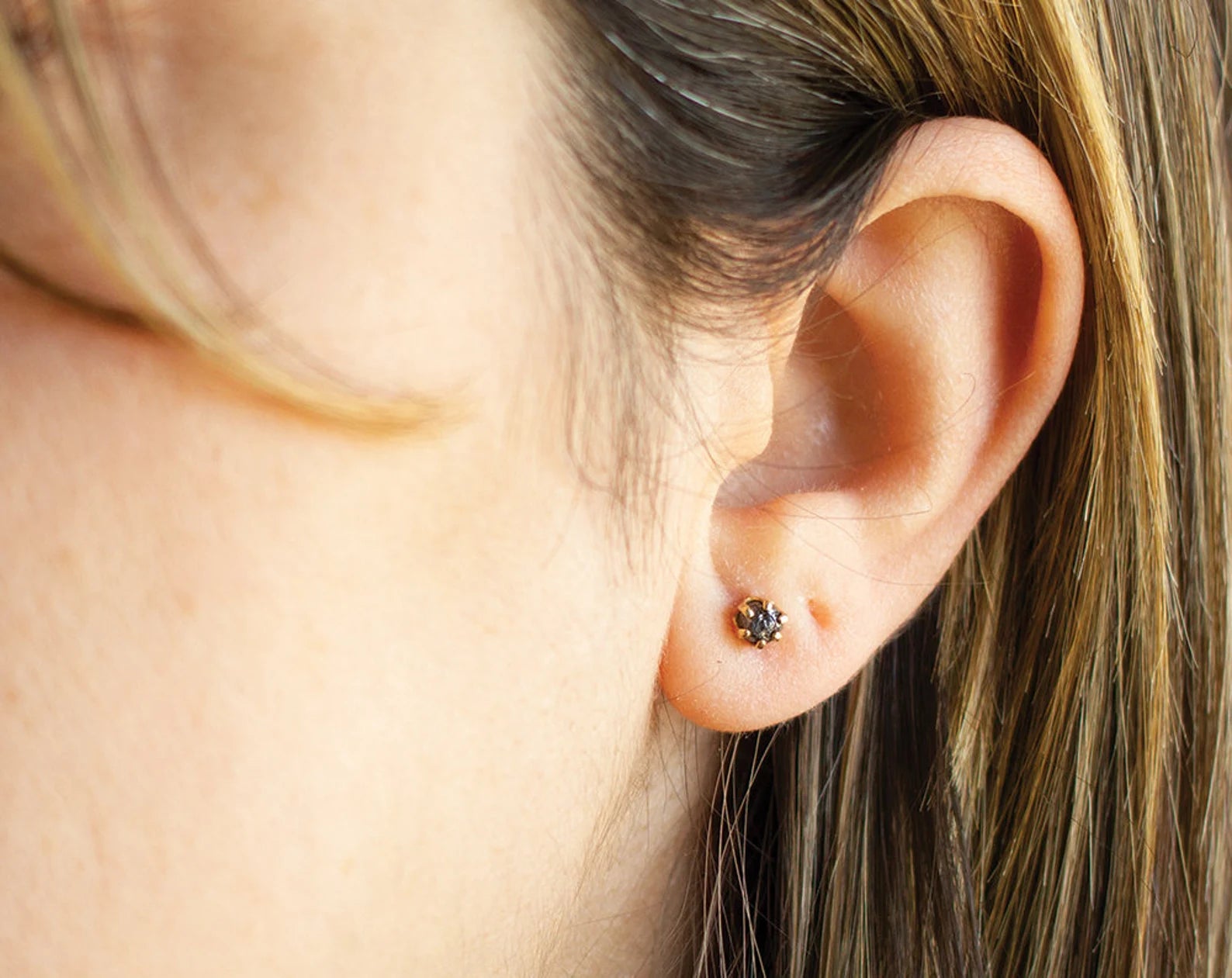 Gold Rough Diamond Stud Earrings